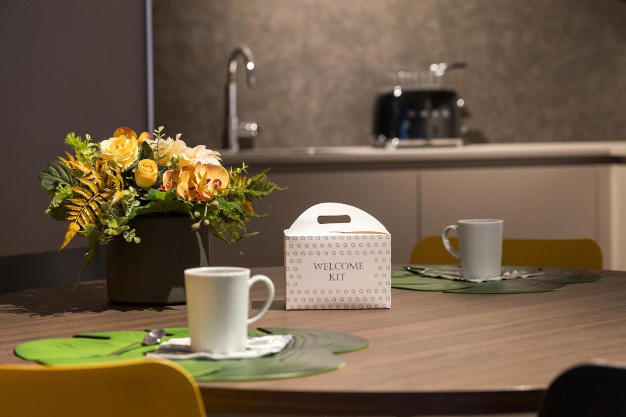 Boutique Apartments By Annalisa Torbole Sul Garda Eksteriør bilde