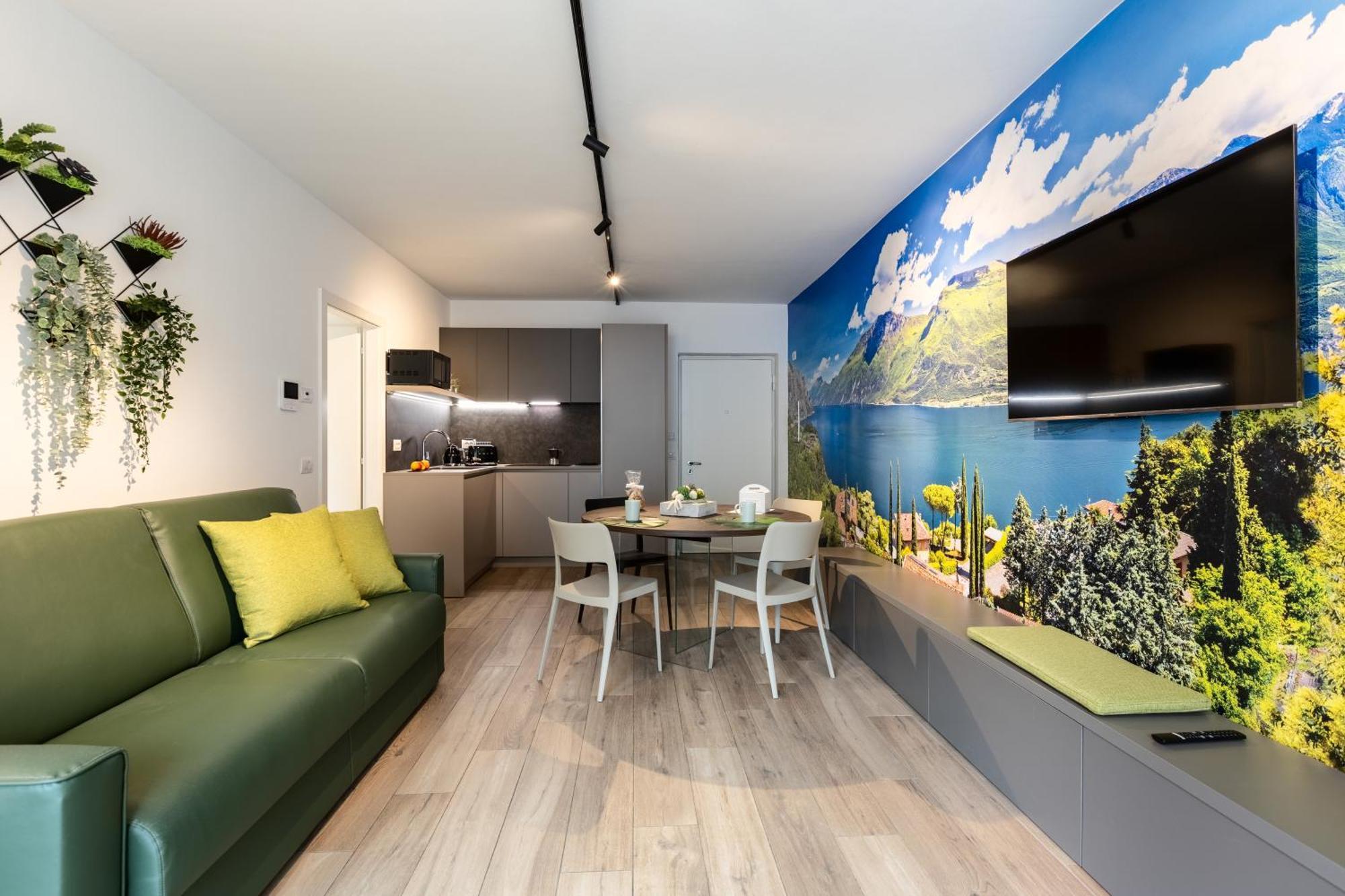 Boutique Apartments By Annalisa Torbole Sul Garda Eksteriør bilde