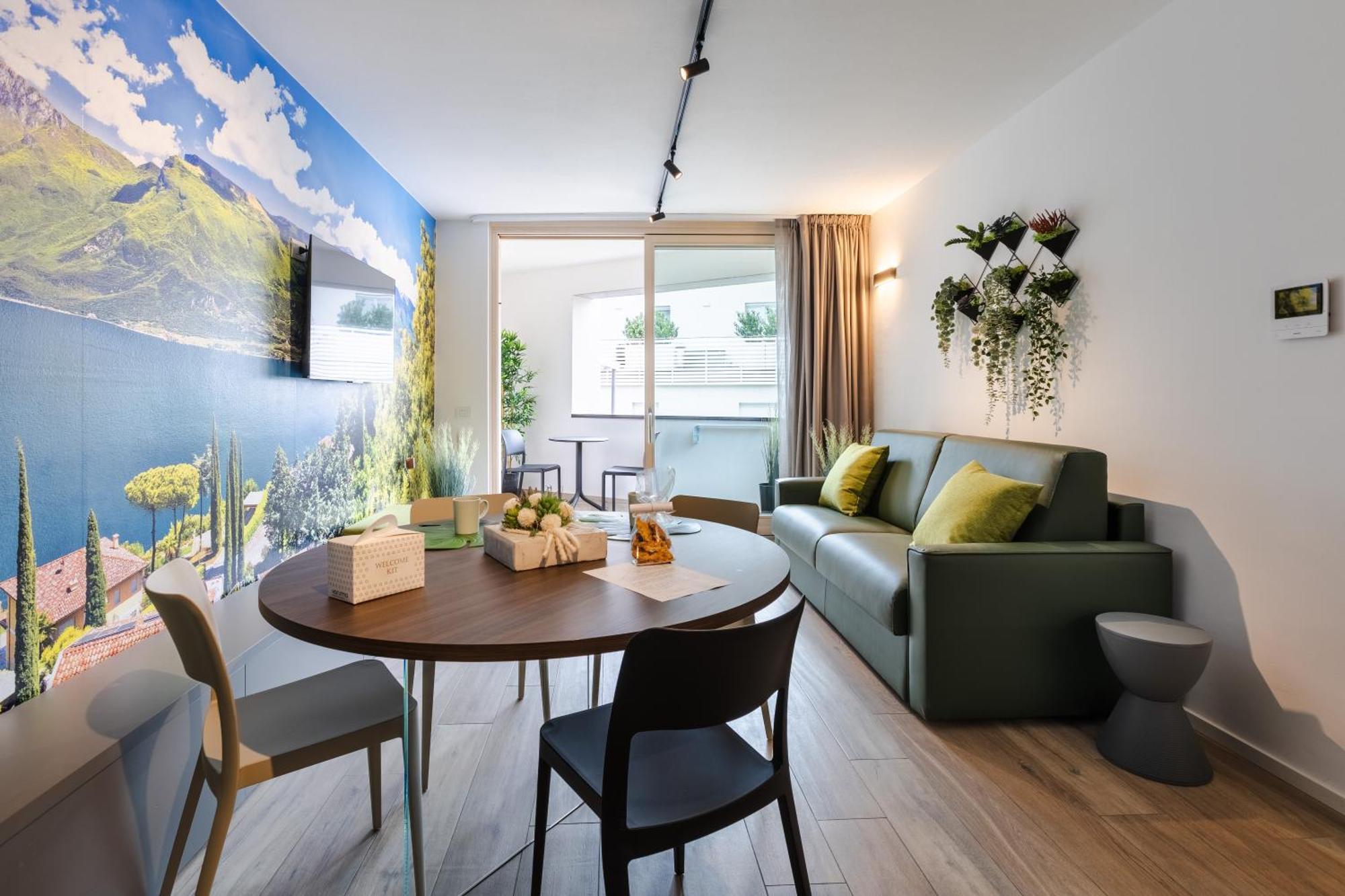 Boutique Apartments By Annalisa Torbole Sul Garda Eksteriør bilde